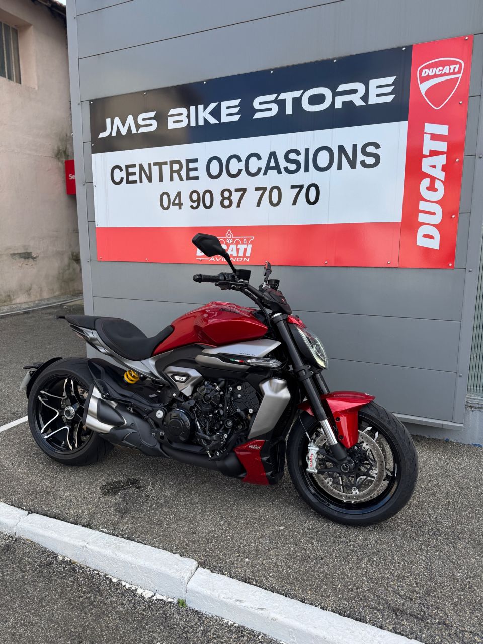 DUCATI X DIAVEL V4 4