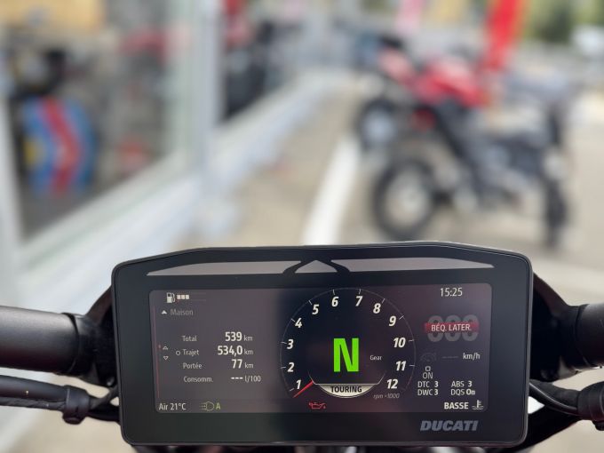 DUCATI X DIAVEL V4 4