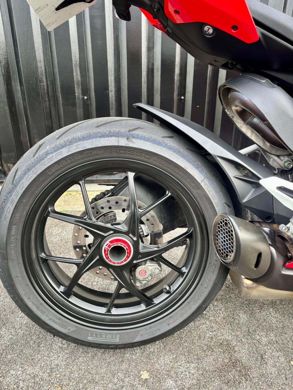 DUCATI PANIGALE 959 4