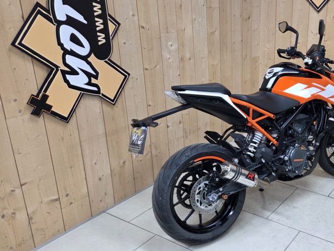 KTM 125 DUKE 4