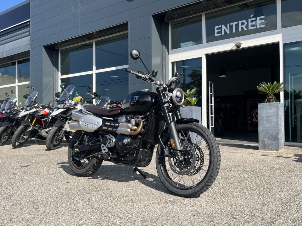 TRIUMPH SCRAMBLER 1200 4
