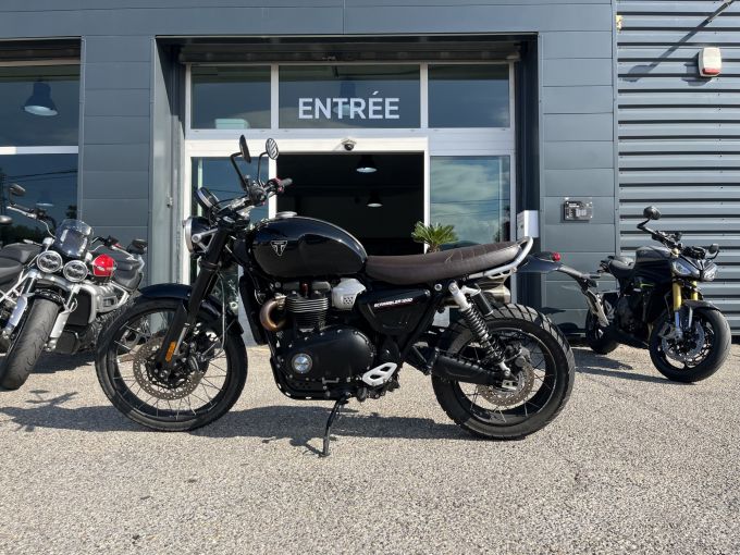 TRIUMPH SCRAMBLER 1200 4