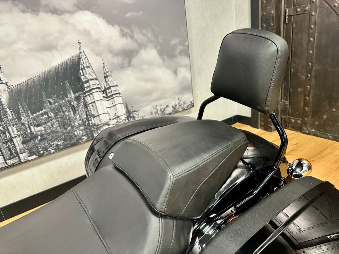 HARLEY-DAVIDSON SOFTAIL SPORT GLIDE 1745 4
