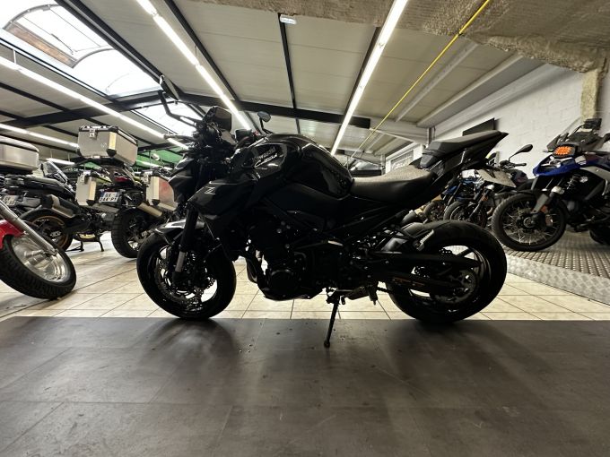 KAWASAKI Z 900 4