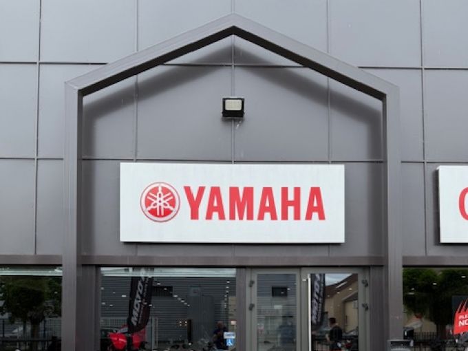 YAMAHA XSR 900 4