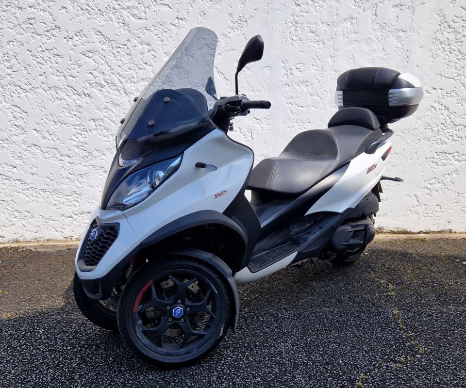 PIAGGIO MP3 350 ABS/ASR 4