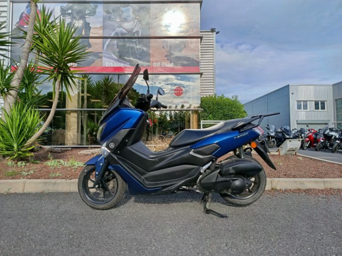 YAMAHA NMAX 125 4