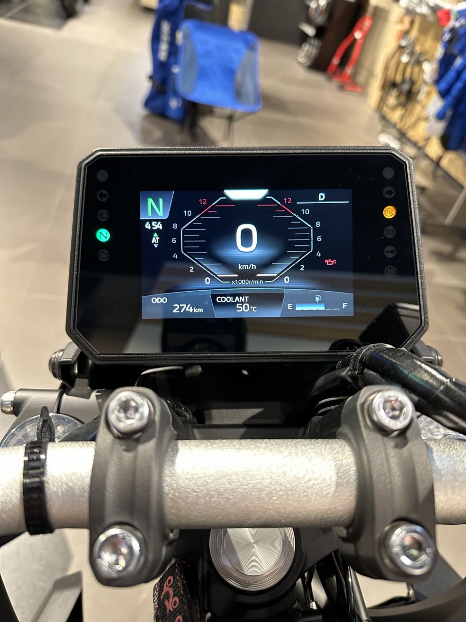 YAMAHA MT-07 Y-AMT 4