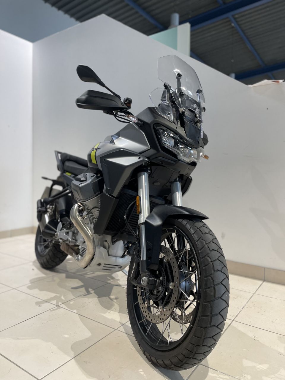 MOTO GUZZI STELVIO 4