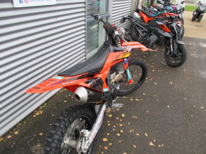 KTM 250 SX-F 4