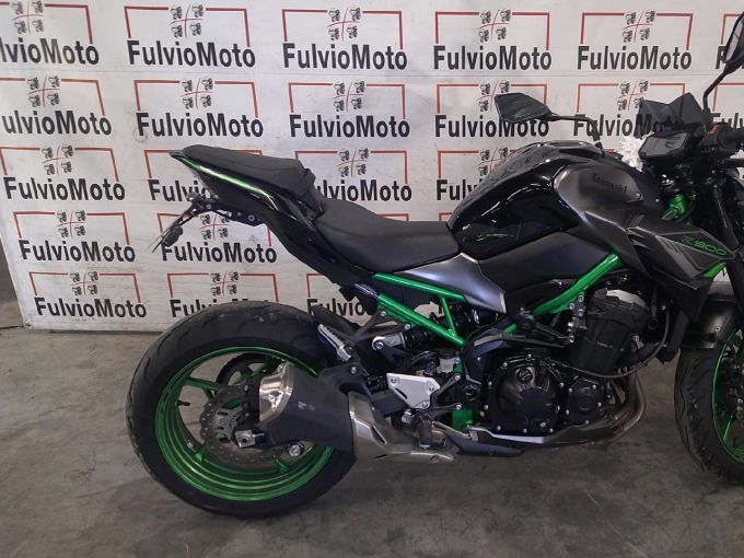 KAWASAKI Z 900 4