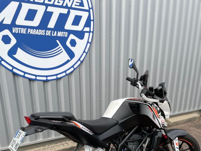 KTM 125 DUKE 4