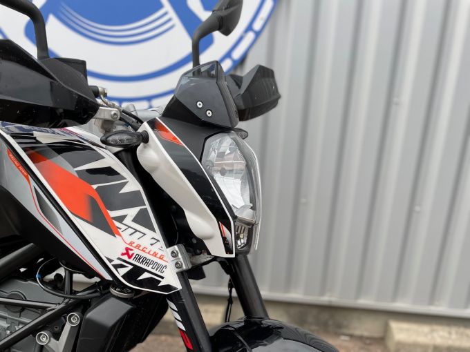 KTM 125 DUKE 4