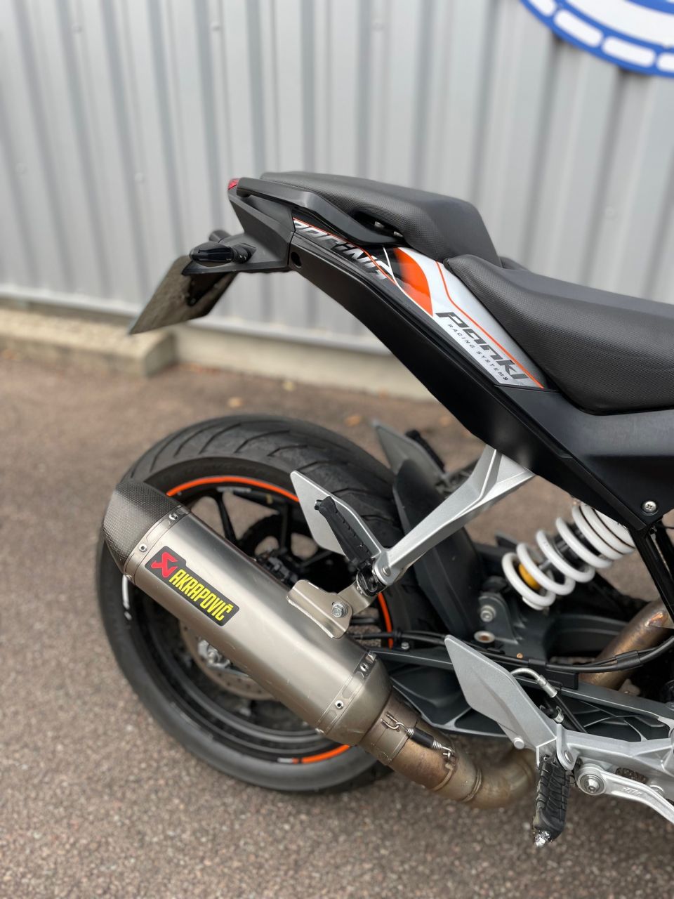 KTM 125 DUKE 4