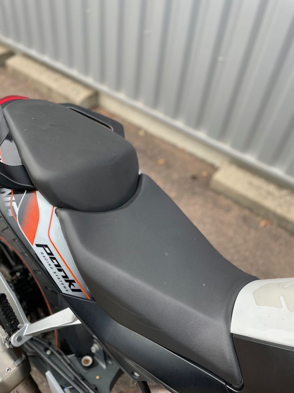 KTM 125 DUKE 4