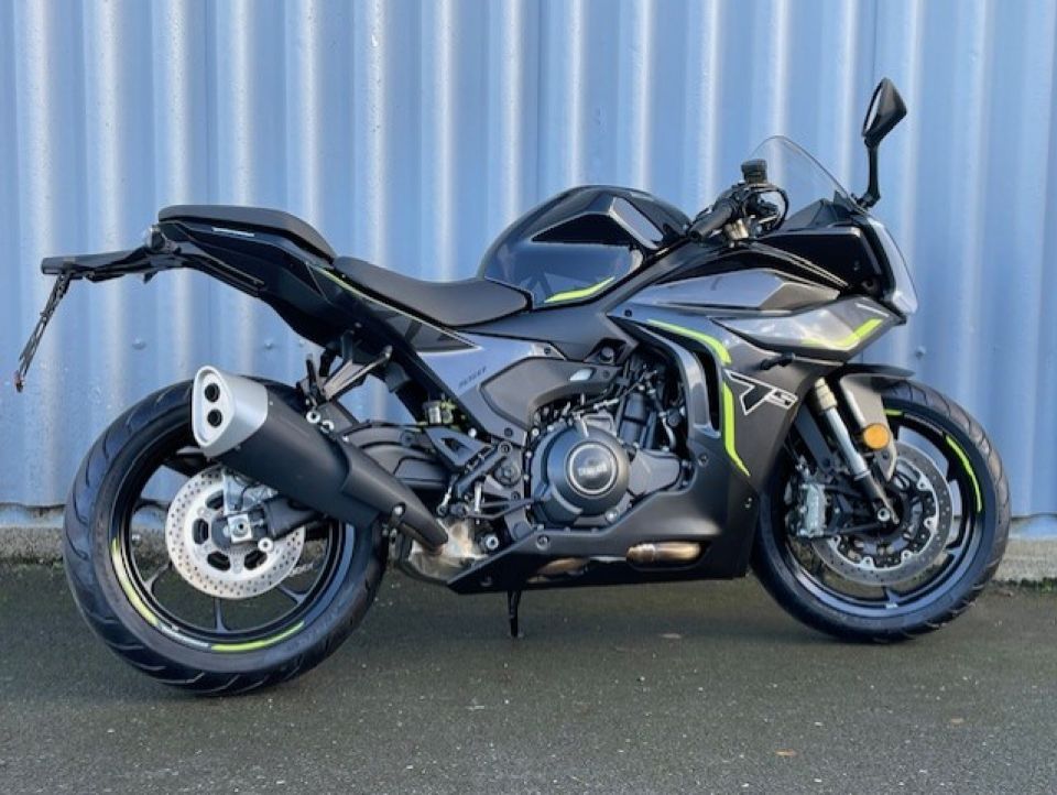 BENELLI TORNADO 550 4