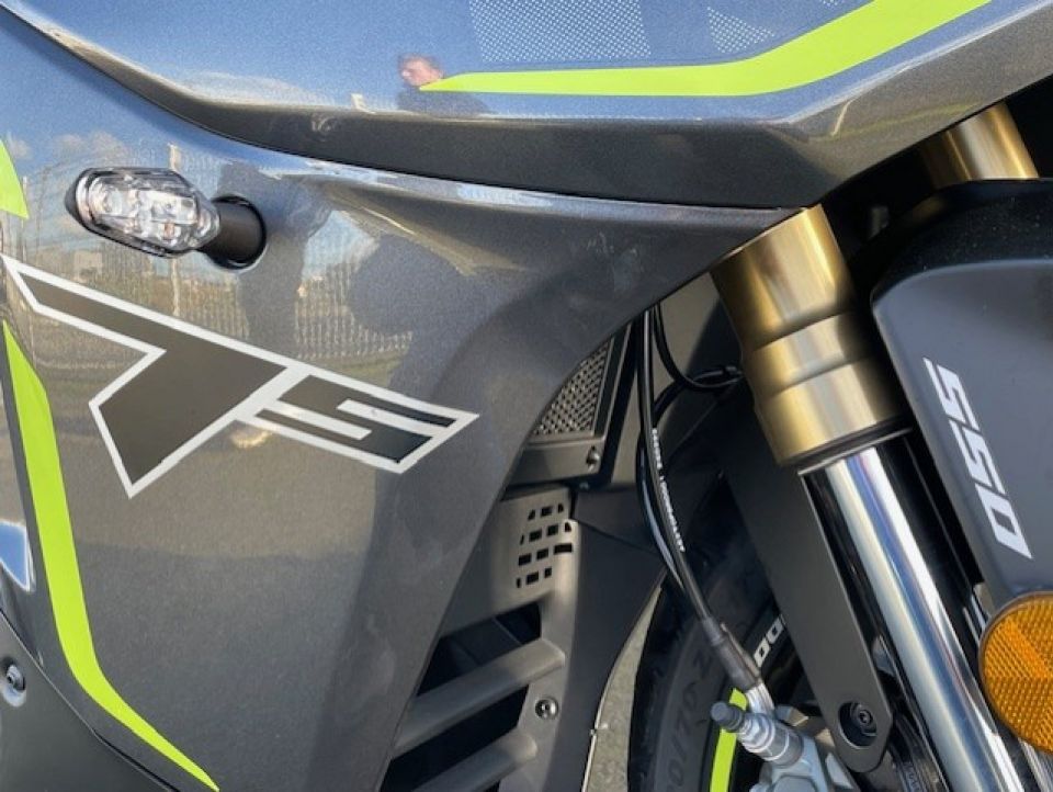 BENELLI TORNADO 550 4