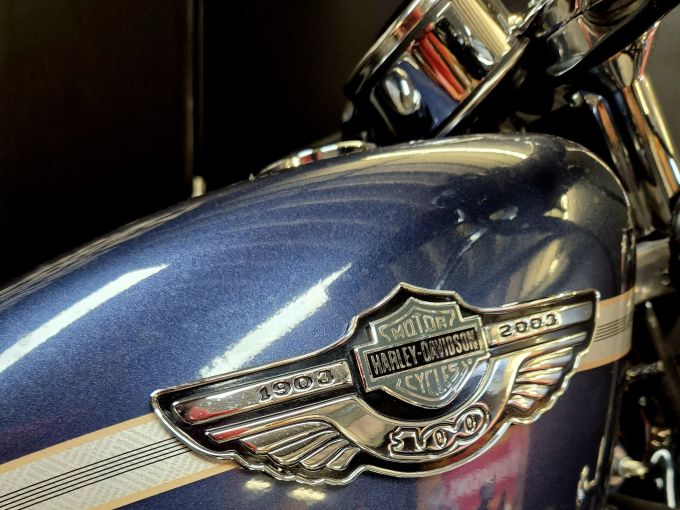 HARLEY-DAVIDSON SPORTSTER CUSTOM 1200 4