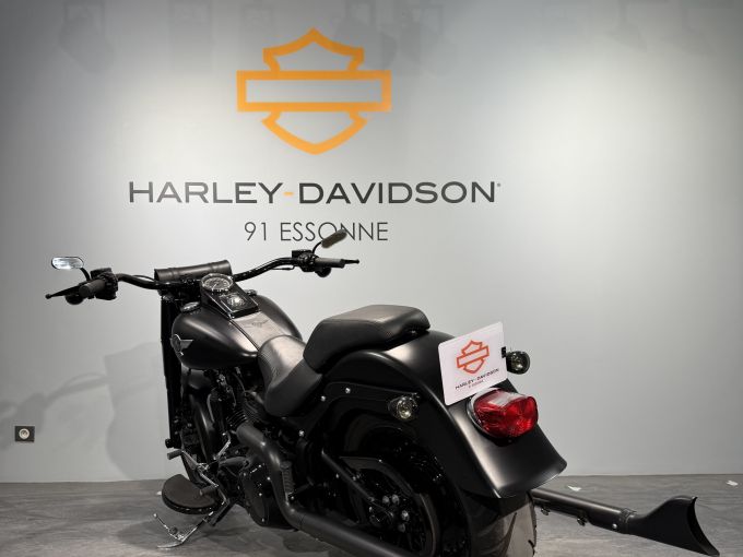 HARLEY-DAVIDSON SOFTAIL FAT BOY 1800 S 4