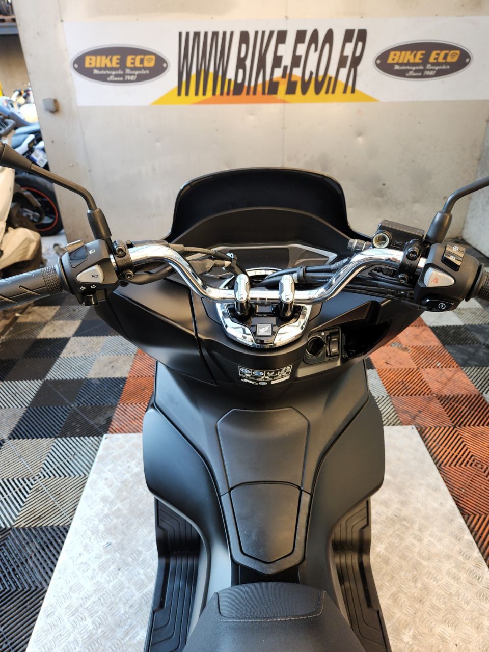 HONDA PCX 125 4