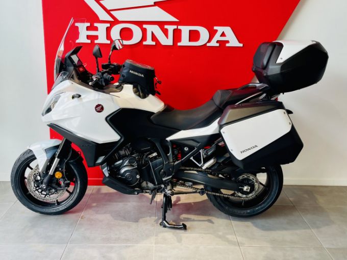 HONDA NT1100 4