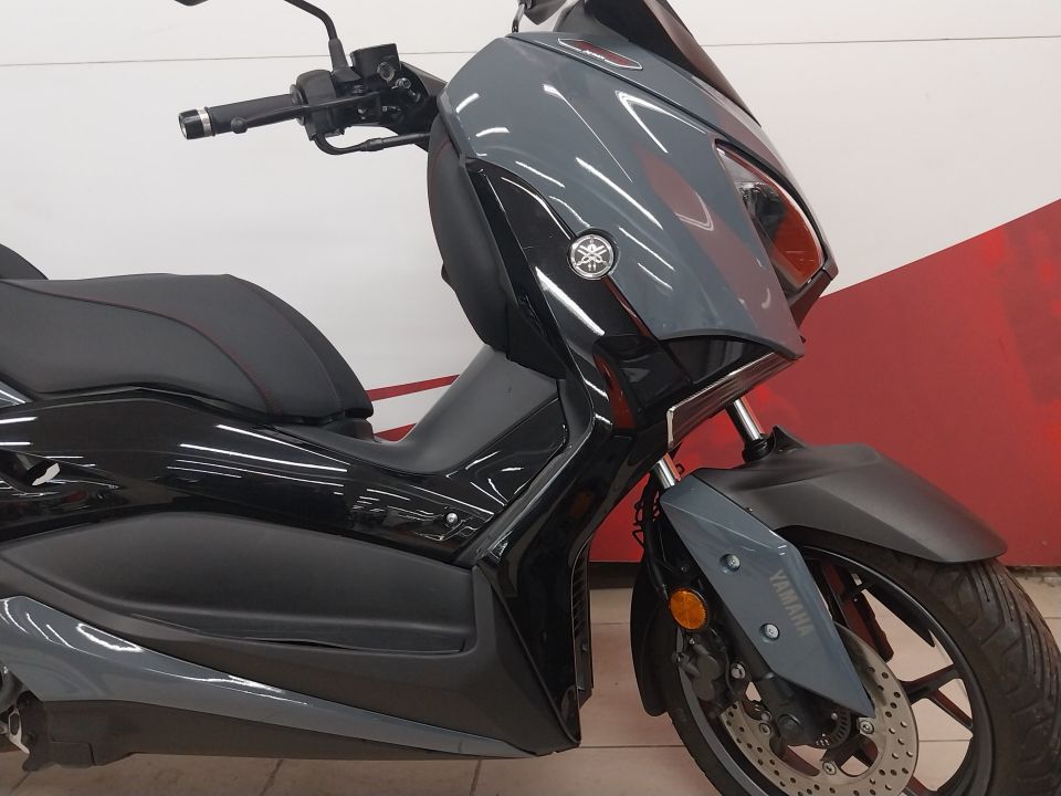 YAMAHA X-MAX 125 TECHMAX 4