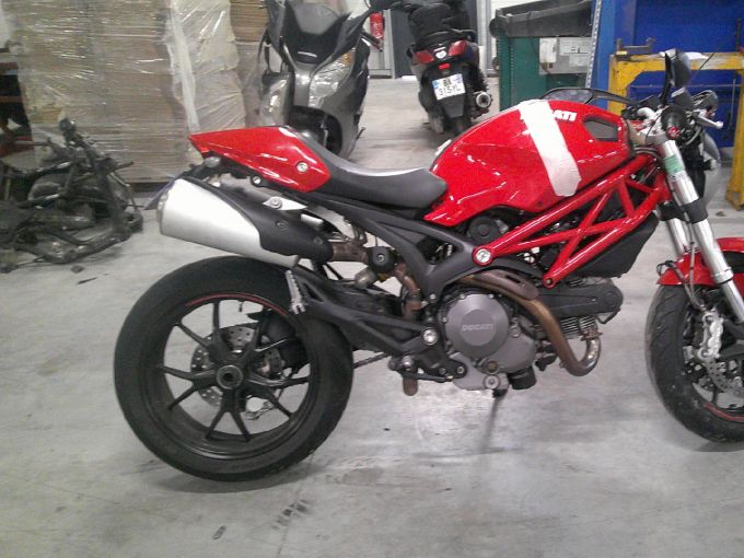 DUCATI 796 MONSTER 4