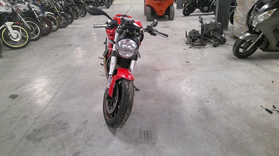 DUCATI 796 MONSTER 4