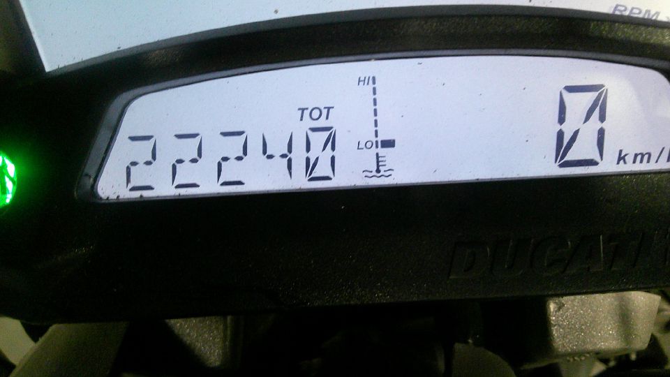 DUCATI 796 MONSTER 4