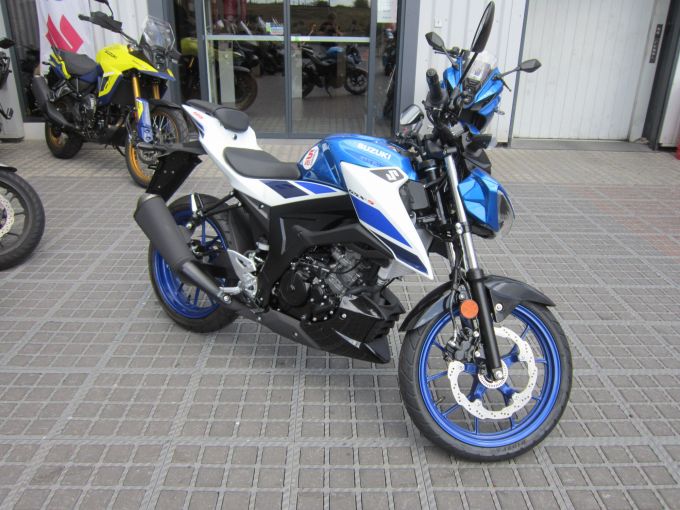 SUZUKI GSX-S 125 ABS 4