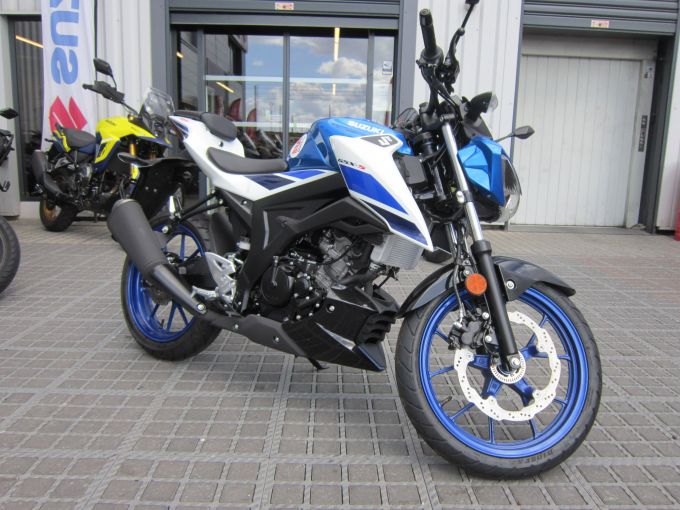 SUZUKI GSX-S 125 ABS 4