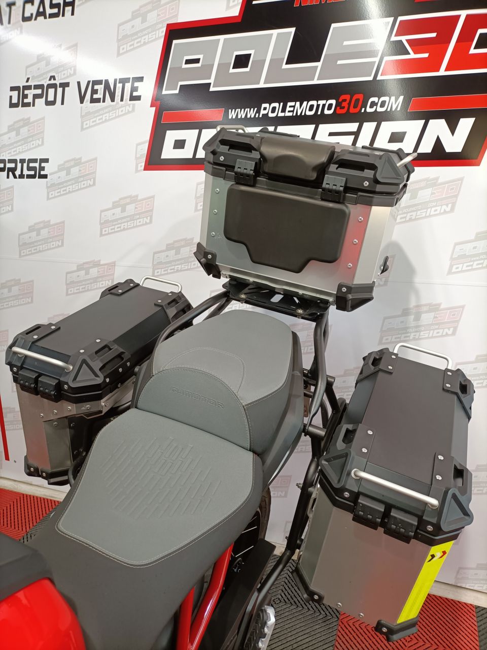 QJ MOTOR SRT 600 SX 4