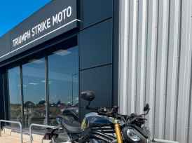 TRIUMPH SPEED TRIPLE 1200 RS - 2025