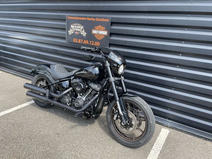 HARLEY-DAVIDSON SOFTAIL LOW RIDER 1868 S 4