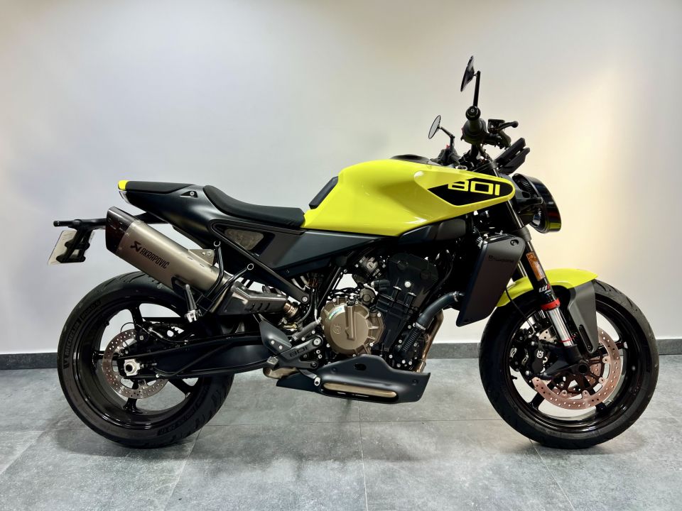 HUSQVARNA 801 Vitpilen 4