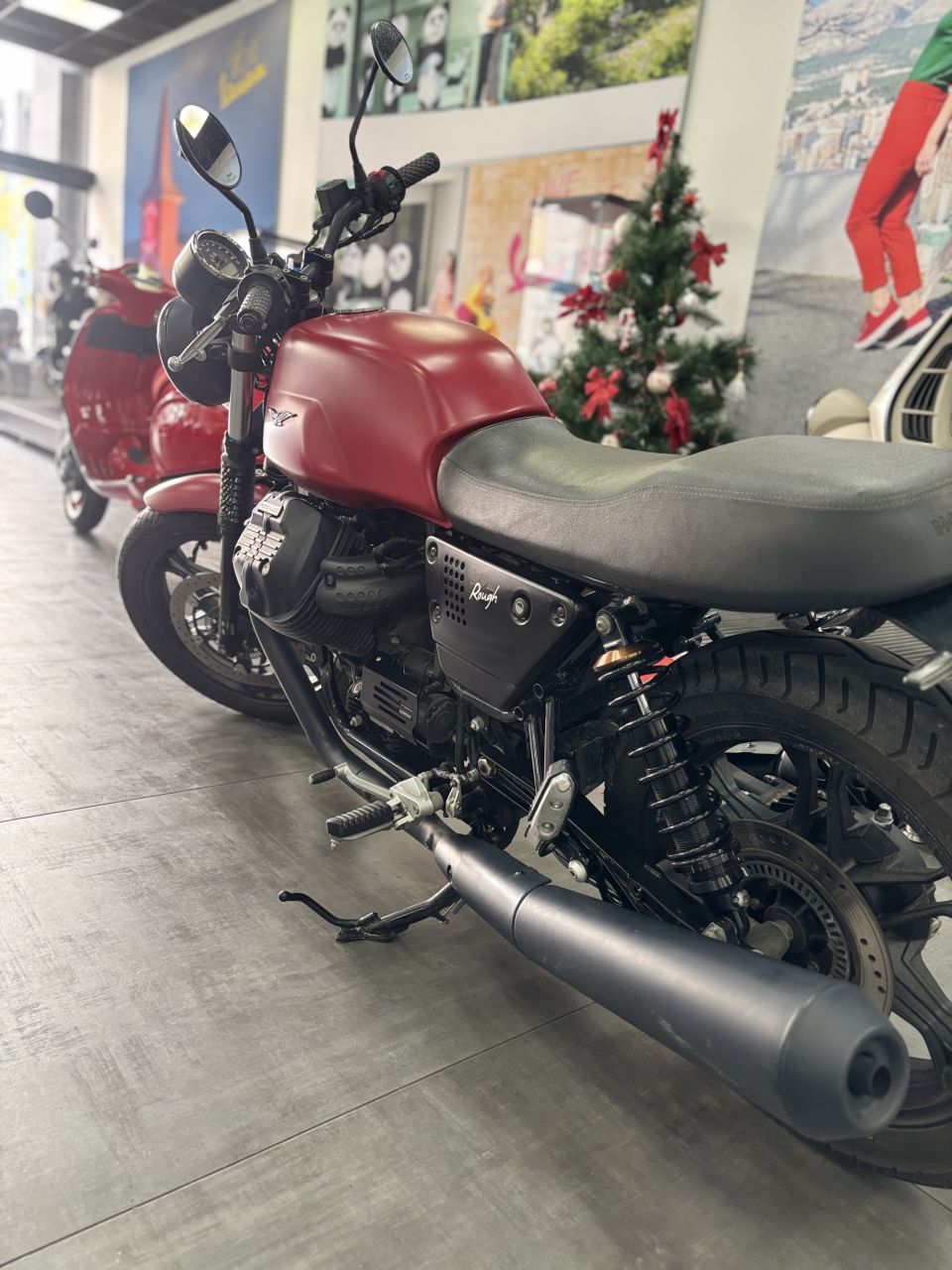 MOTO GUZZI V7 III STONE 750 4