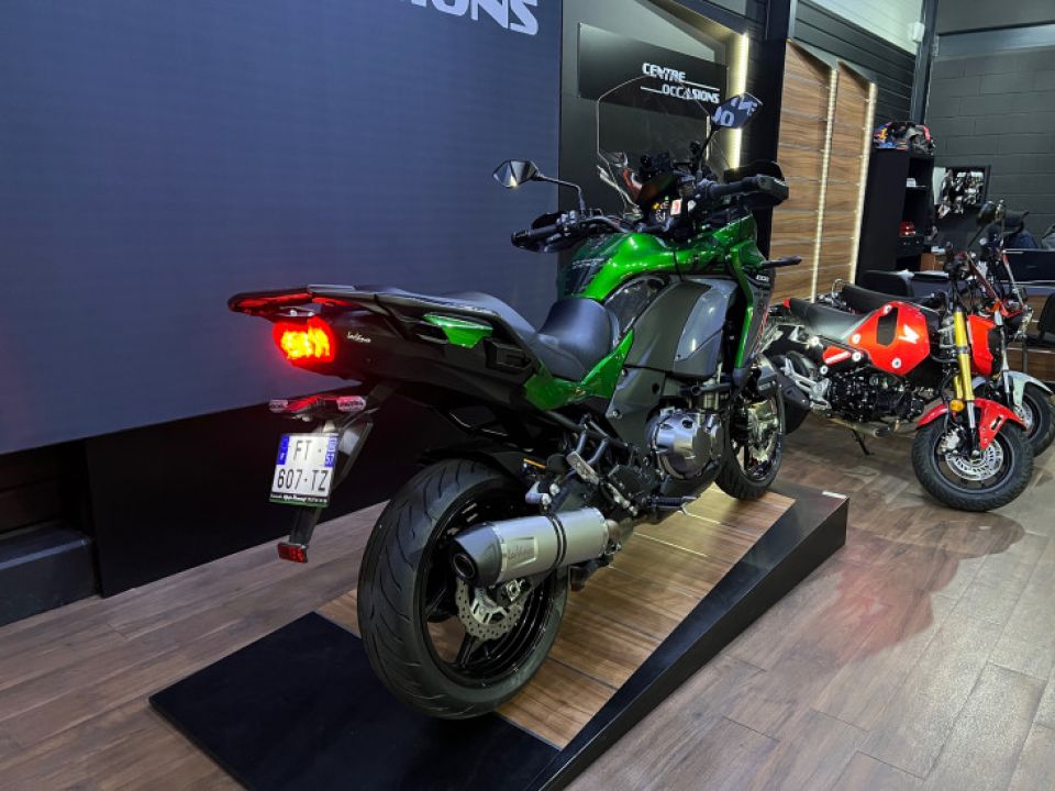 KAWASAKI VERSYS 1000 SE 4