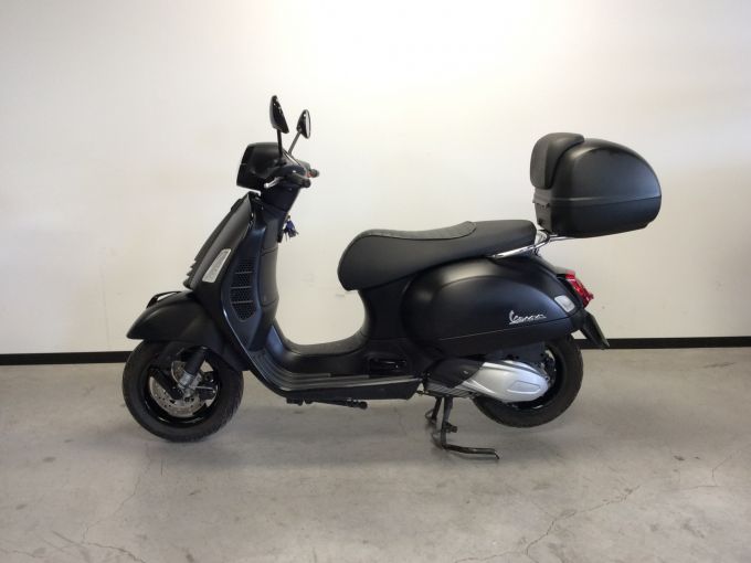 VESPA GTS 300 4