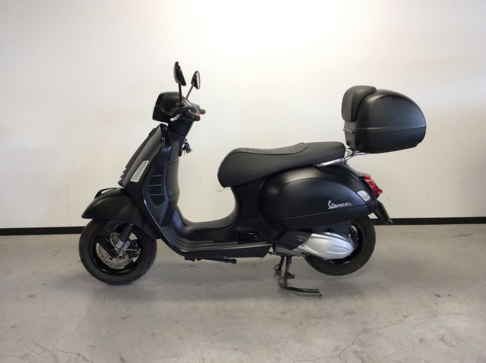 VESPA GTS 300 4