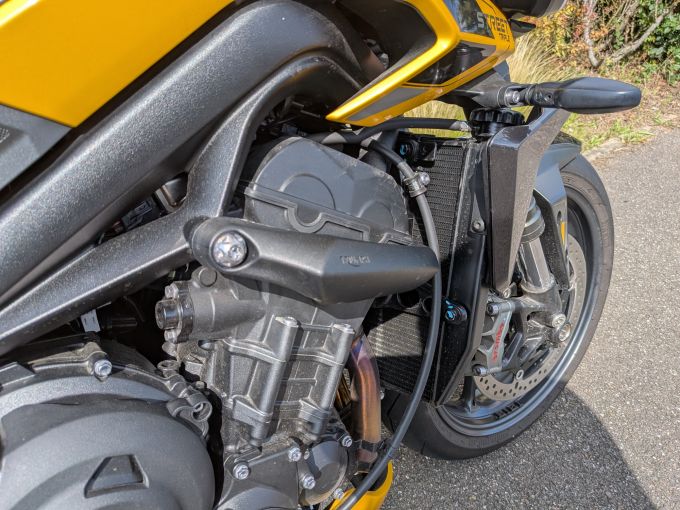 TRIUMPH STREET TRIPLE 765 RS 4
