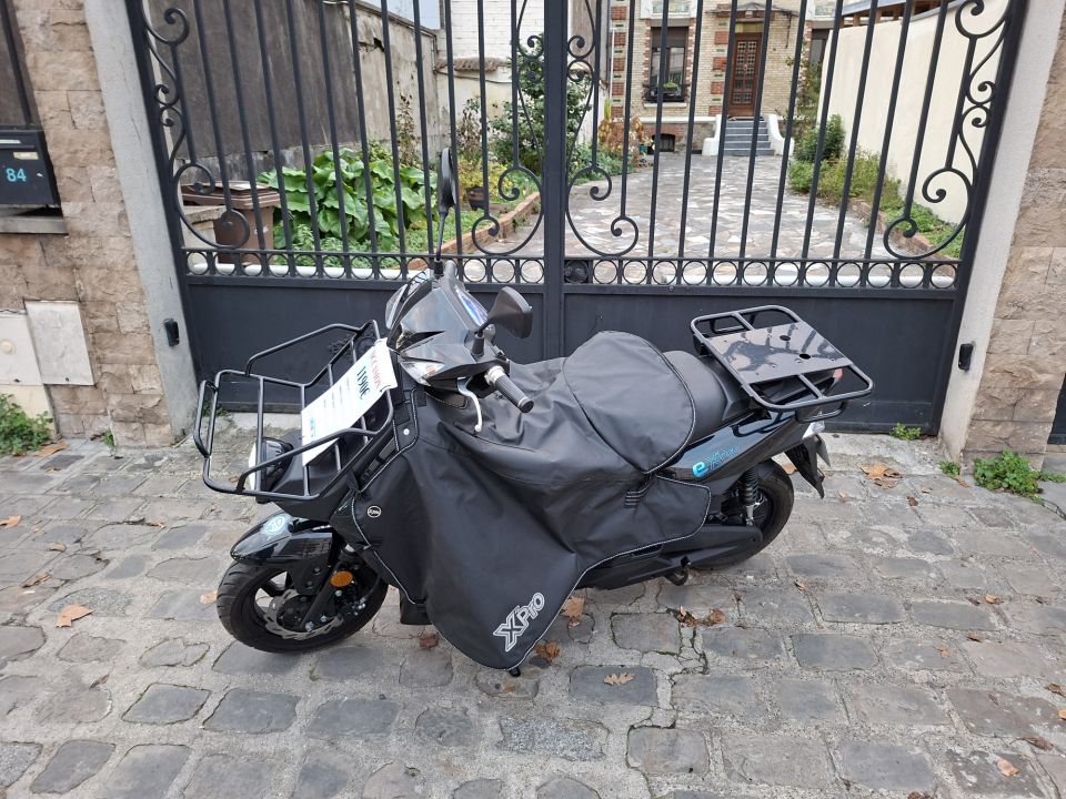 SYM E-XPRO 45 km/h 4