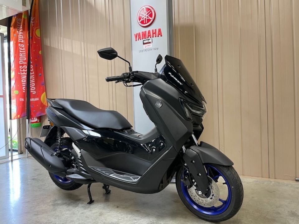 YAMAHA NMAX 125 4