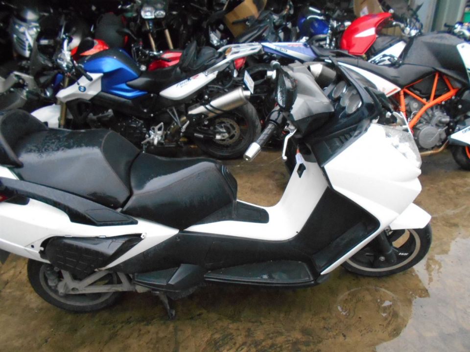 PEUGEOT SATELIS 125 4