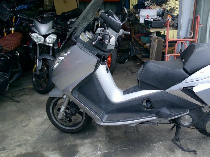 PEUGEOT SATELIS 125 4