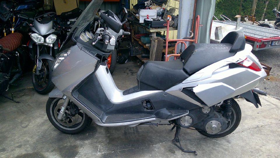 PEUGEOT SATELIS 125 4