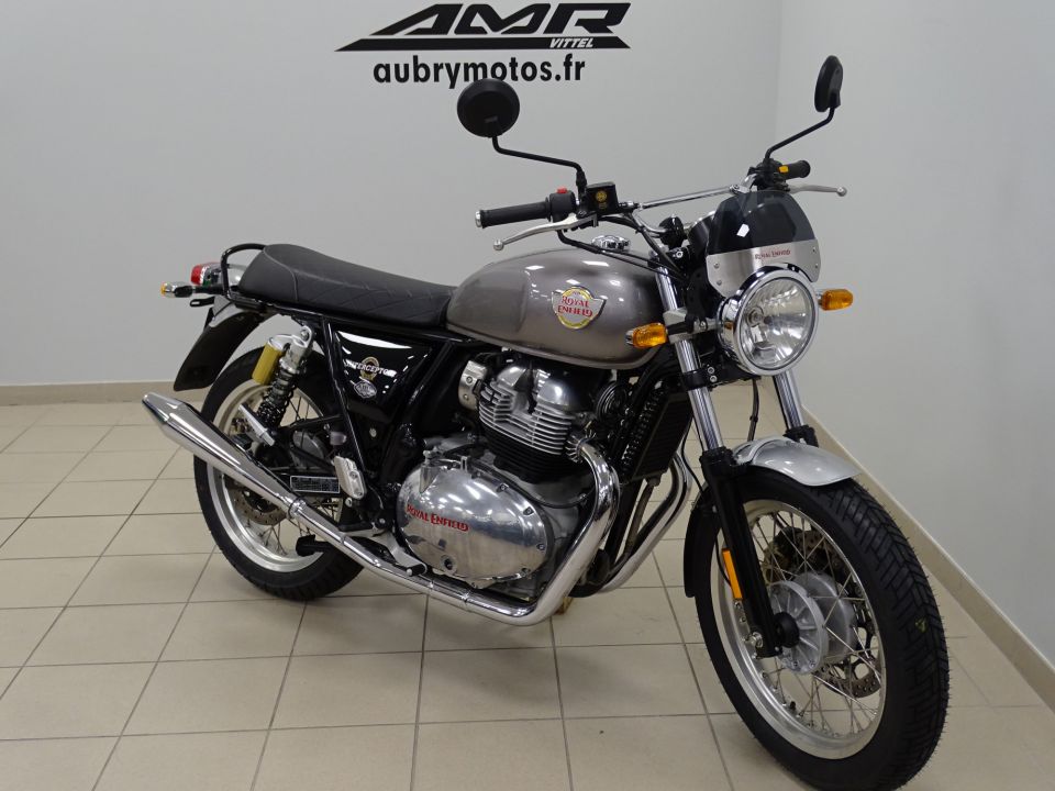 ROYAL ENFIELD INTERCEPTOR 4