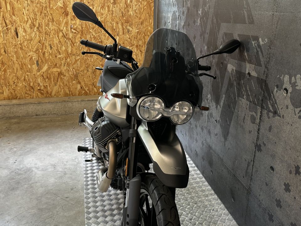 MOTO GUZZI V85 TT 850 4