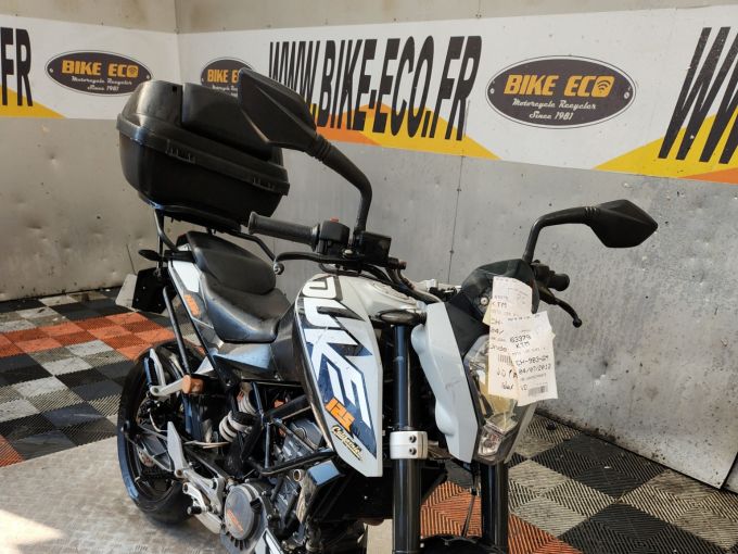 KTM 125 DUKE 4