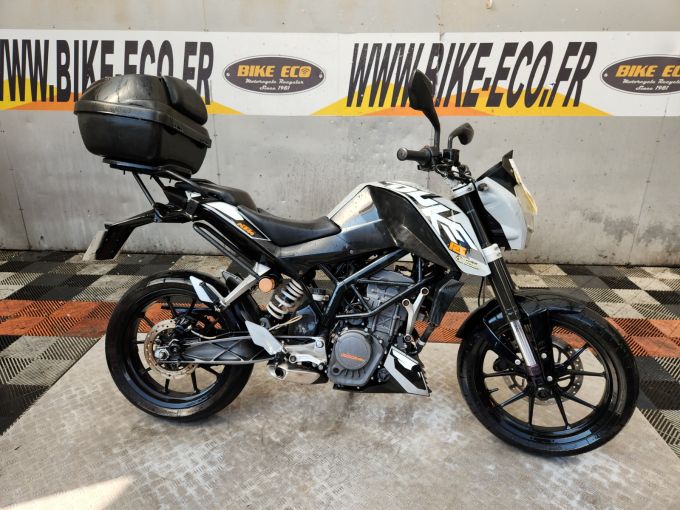 KTM 125 DUKE 4