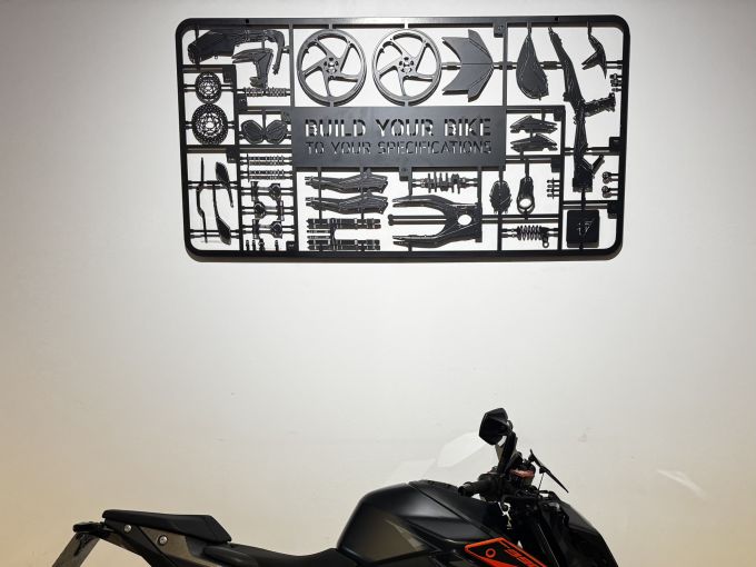 KTM 990 DUKE 4